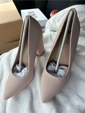 IDIFU Blush Pointed Toe Block Heel Pumps